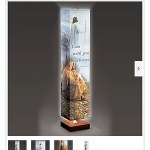 NWT Bradford Exchange Light of the World floor lamp